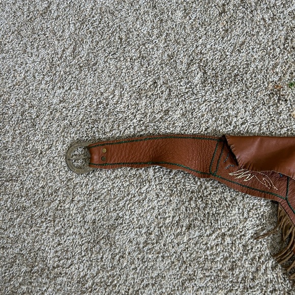 Hand Made Fringed Leather Waist Bag with Peace Sign - Picture 6 of 15